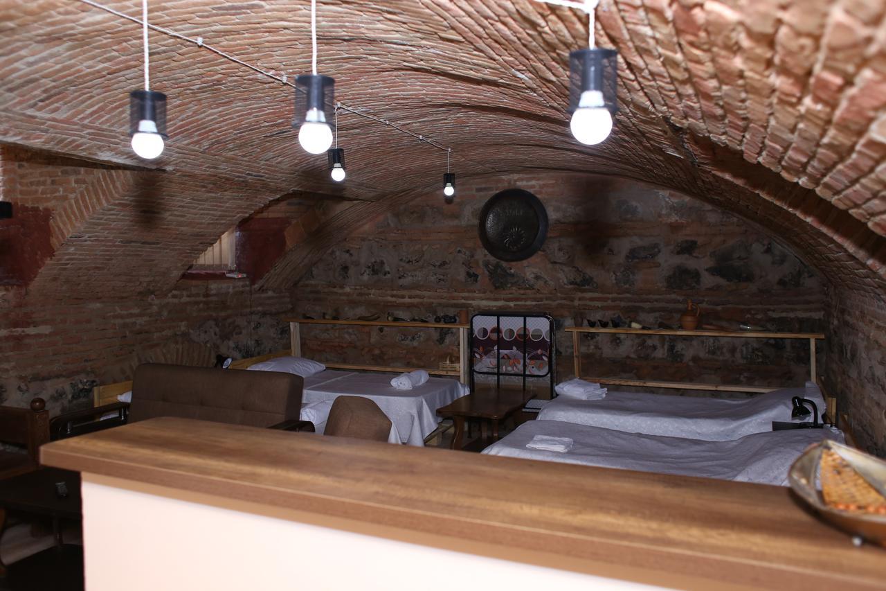 Guest House Kakabadzeebi 9 Tbilisi Ngoại thất bức ảnh