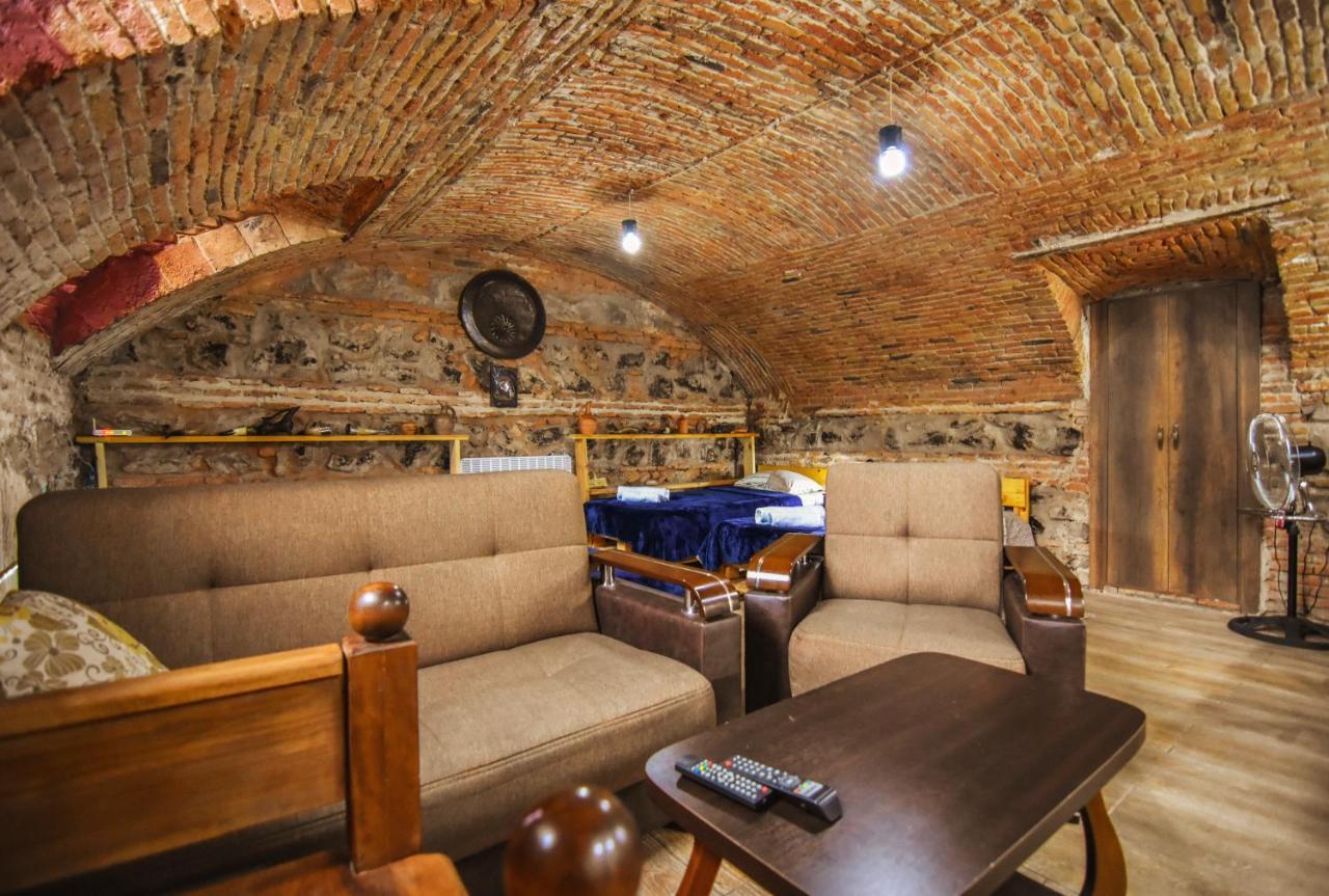 Guest House Kakabadzeebi 9 Tbilisi Ngoại thất bức ảnh